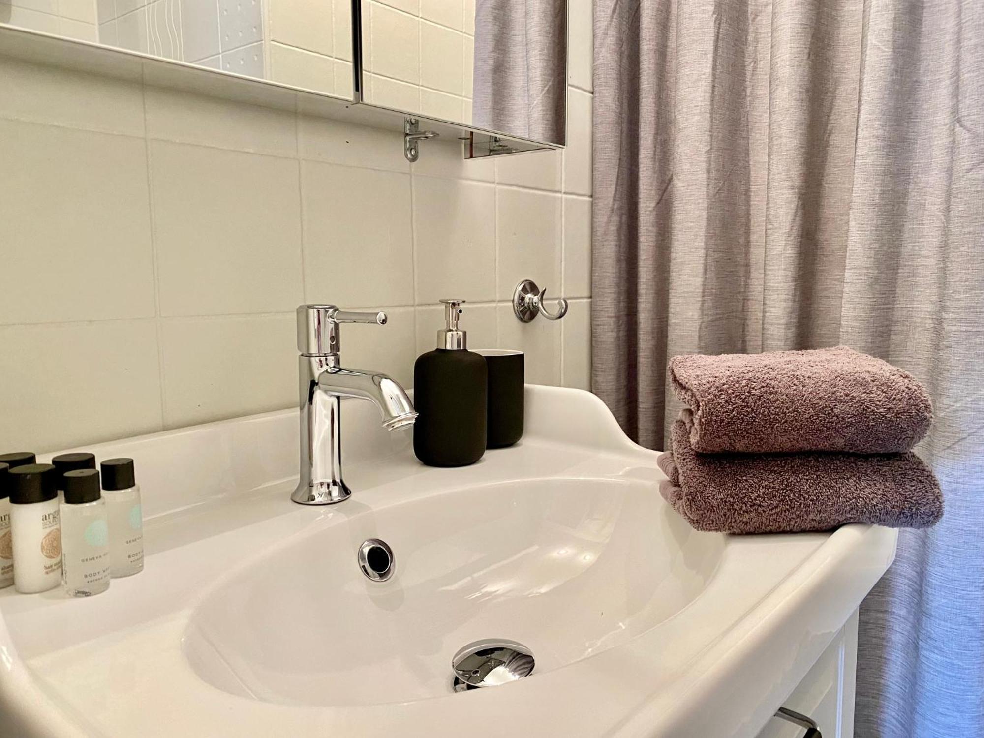 Wow, Foereningsgatan 9 Aparthotel Gothenburg Ngoại thất bức ảnh